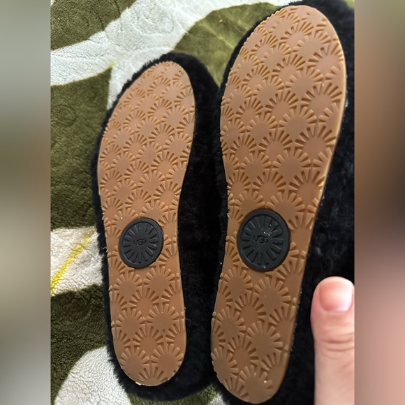 UGG Fluff Yeah Genuine Shearling Platform Slingback Sandal Slide Black Women 8 - Picture 6 of 11